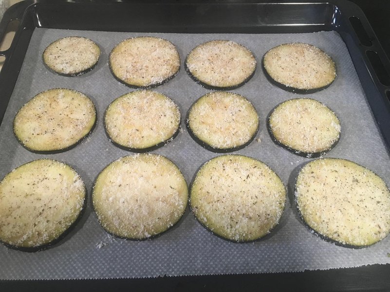 Thumbnail of p-b06eayyfrzi-5f72b8bd16d642f4 2