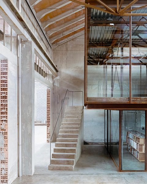 Thumbnail of p-cyq2oqtms6i-5fd77215cec94040 0