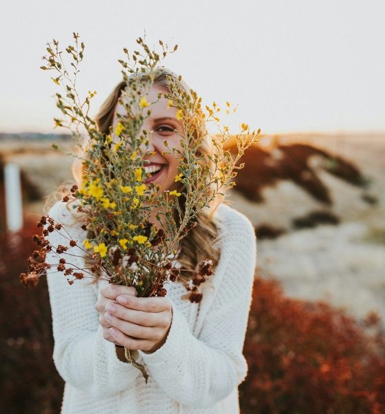 Thumbnail of chloe-markham-chloemarkham-603d32138b0f4e9e 0