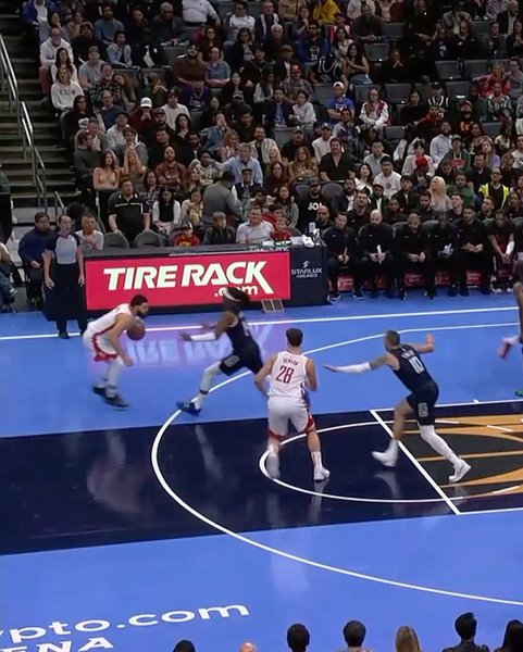 Thumbnail of p-c0m7osspj9b-605a0ebb25c34035 2