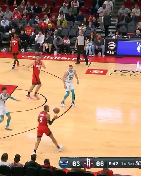 Thumbnail of p-c0m7osspj9b-605a0ebb25c34035 4