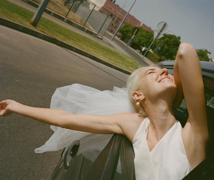 Thumbnail of c-gtypgynau-606f4e4873404dc6 1