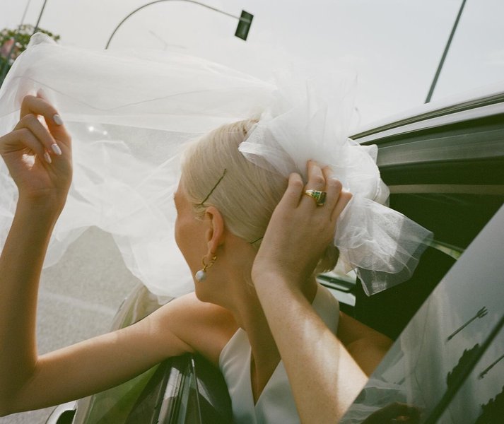 Thumbnail of c-gtypgynau-606f4e4873404dc6 5