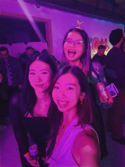 Thumbnail of www-x-com-sophiasysun-status-1976938754112995653-611d9293619d4163