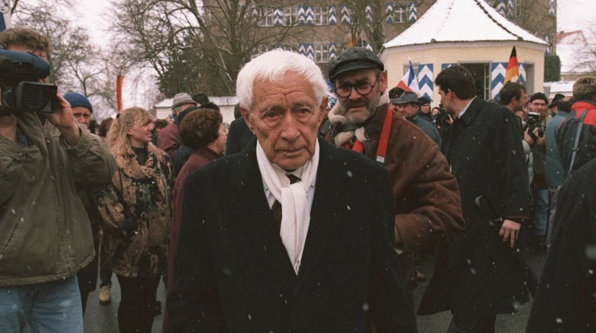 Thumbnail of www-x-com-joshuaclemans-status-1859796392417300815-6124c03d00fb4d63