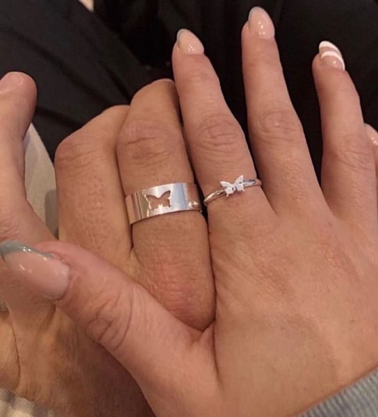 Thumbnail of p-cl935v7nxrb-6145debf3293426f 0