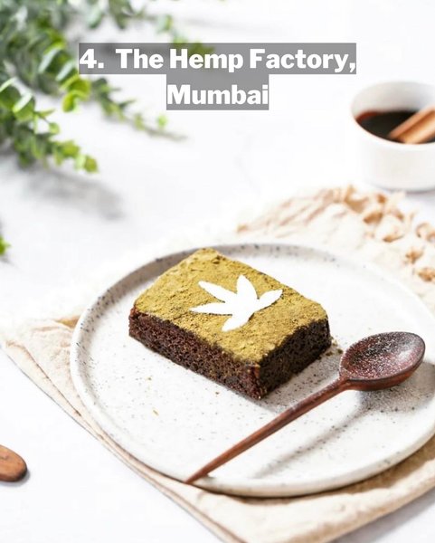 Thumbnail of p-cfhmqfxlhfe-61693a09cc1b4818 4