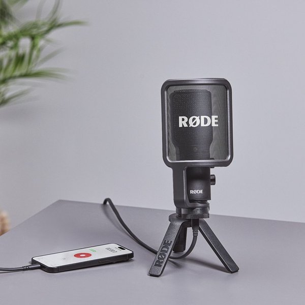 Thumbnail of p-c84b90uav8s-61af4d93948347b4 0