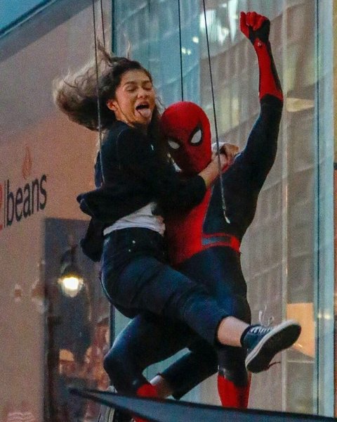 Thumbnail of p-bo2ujtla5bj-621e359bb0b8419d 1