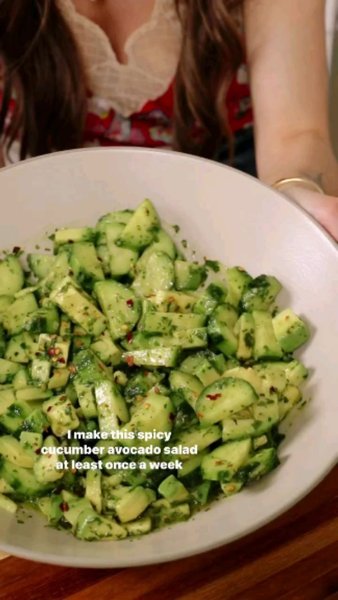 Thumbnail of p-csn8wbbj4xs-625479894c6c4926 0