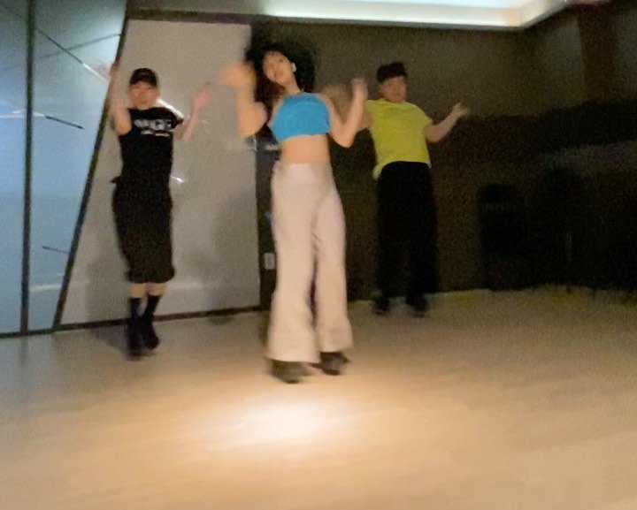 Thumbnail of p-cdqervcjjrb-62df00c271f5461e 3