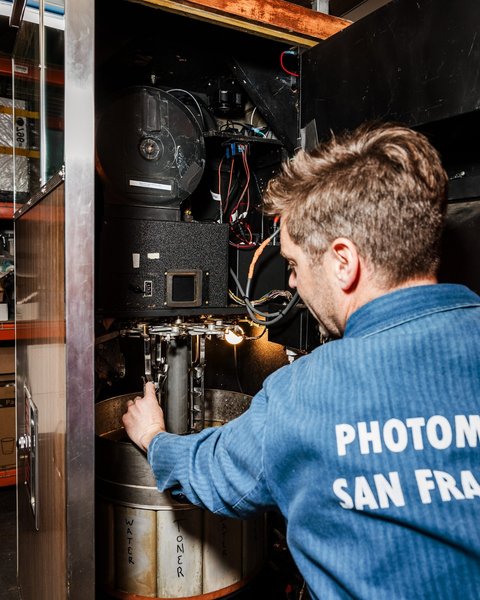 Thumbnail of p-c85roywmnky-62e14e5e0290401c 3