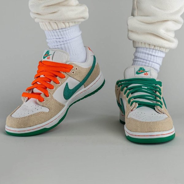 Thumbnail of cmawqsnt-w0-642aaf57f66c4a80 3