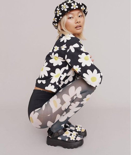 Thumbnail of p-clrnx0zhn14-6436910b210a4b1b 0