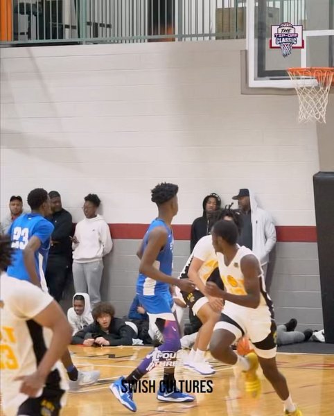 Thumbnail of p-cq1tmxcle62-645a915fd3e84c0d 1