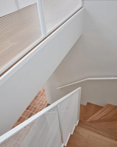 Thumbnail of p-c2hkiukpof8-645c4bbfff71417d 2