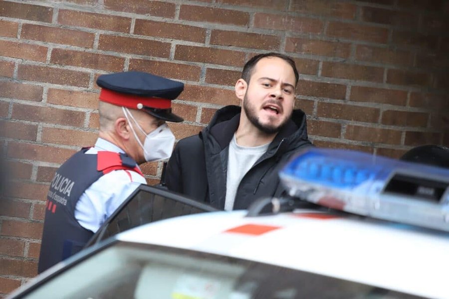 Thumbnail of p-clwgbgpn8yr-6588ce672eb040f1 0