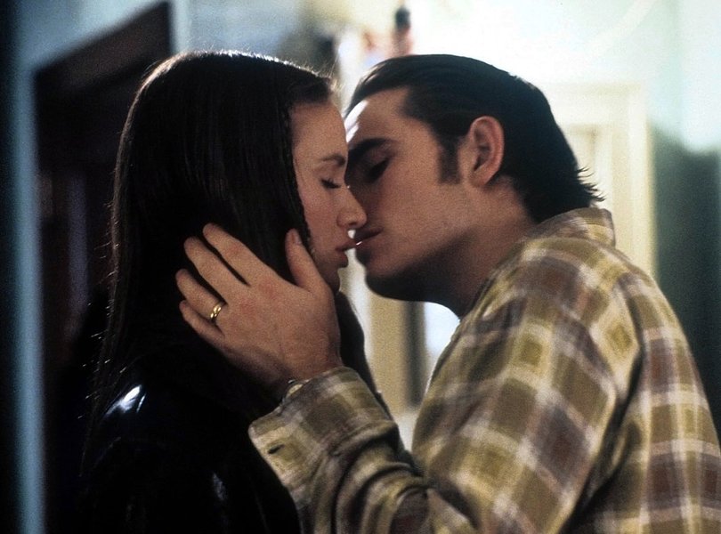 Thumbnail of c9-yj9mslbl-65b85f82efcd4642 0