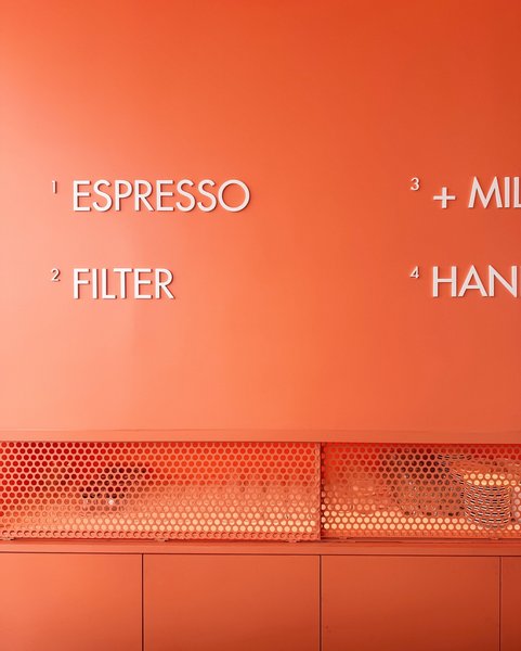 Thumbnail of p-dk27vybbvv6-665823339e5d4f61 4