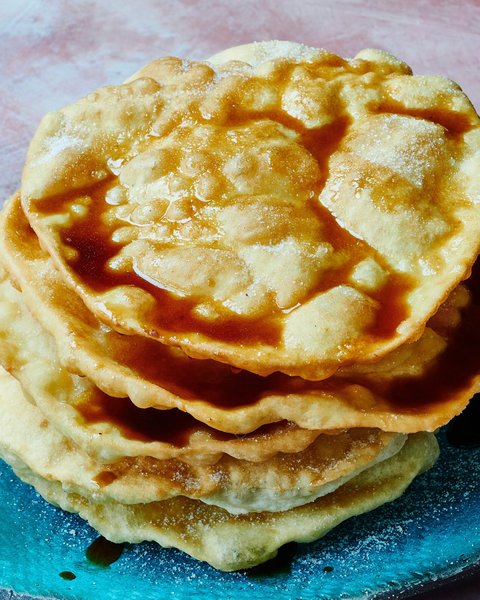 Thumbnail of p-cx3q5vbjiak-66768cf32d8f468a 0