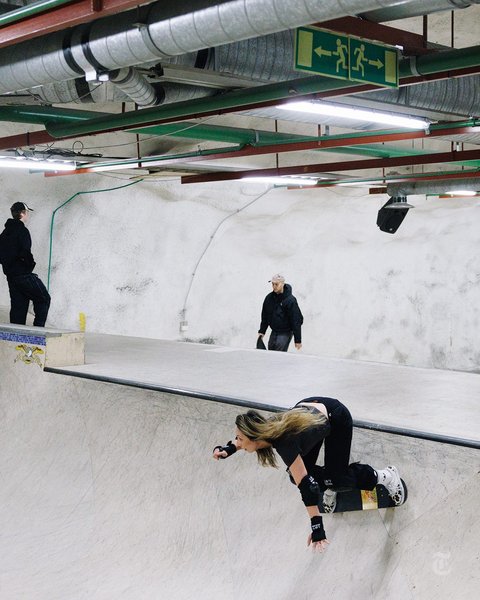 Thumbnail of p-drkdfbpery-6705eb6a03bd4631 2