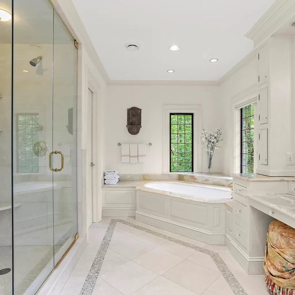 Thumbnail of p-cyppu6clz2m-6732493c19cc4650 8