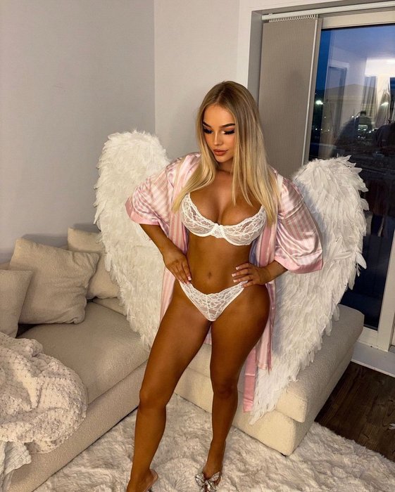 Thumbnail of www-x-com-skyelane03-status-1858339386326167924-6769059895ba4b59