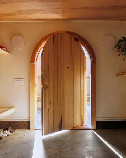 Thumbnail of p-c56bynao0vb-698c4ba7817d462b 2