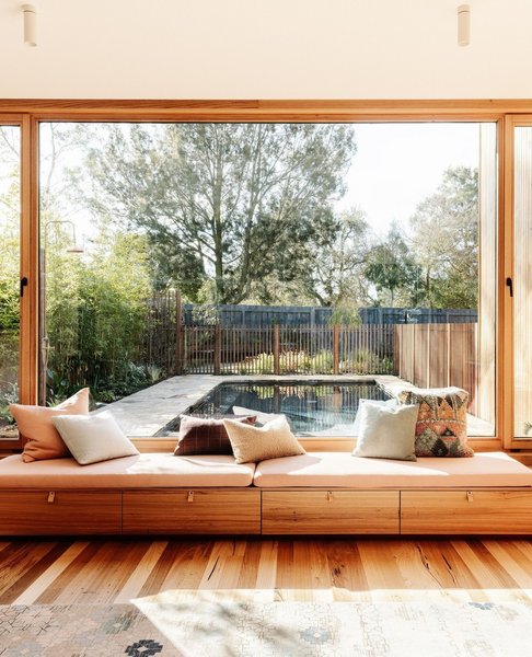 Thumbnail of c524zbxx4-n-6b5b12a02fb544cb 4