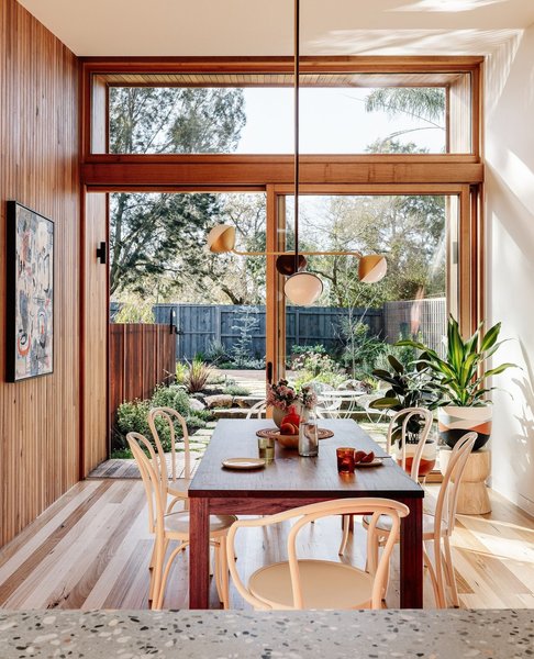 Thumbnail of c524zbxx4-n-6b5b12a02fb544cb 6