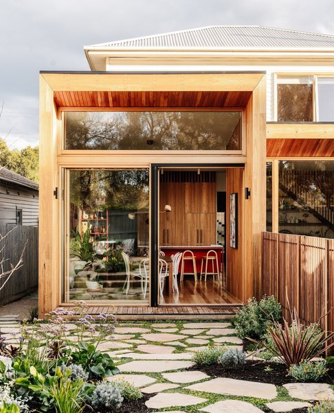 Thumbnail of c524zbxx4-n-6b5b12a02fb544cb 9