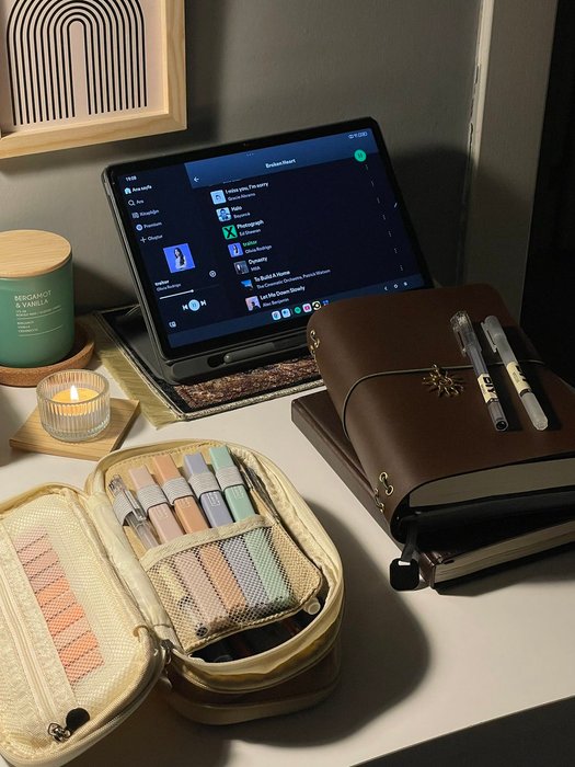 Thumbnail of www-x-com-aysdiar-status-1993021555367088423-6b9c1057ae8149c8