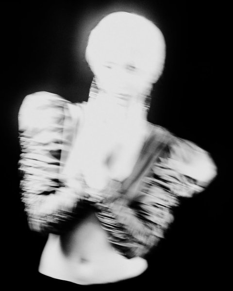 Thumbnail of www-instagram-com-p-dqbtrqhinvx-img-index-5 4