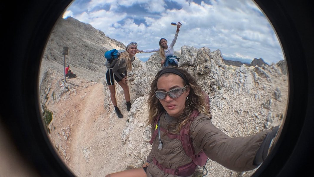 Thumbnail of p-dmxiiw3iyvl-6c67ff9ba66f4e00 0