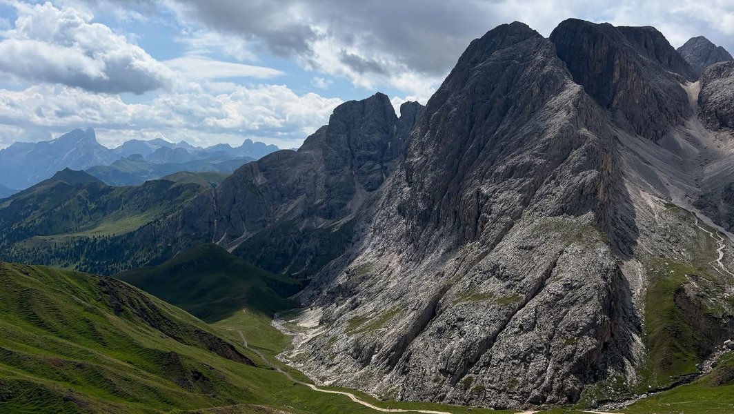 Thumbnail of p-dmxiiw3iyvl-6c67ff9ba66f4e00 3