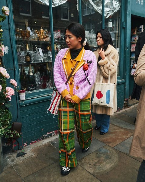 Thumbnail of p-dbjnwzgxyqr-6d19b4cb6730459c 5