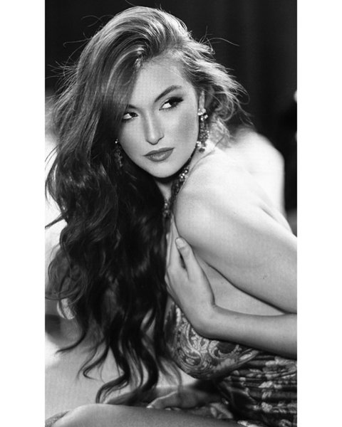 Thumbnail of p-cnlqxwzurqt-6e41e65d9f3c4852 0