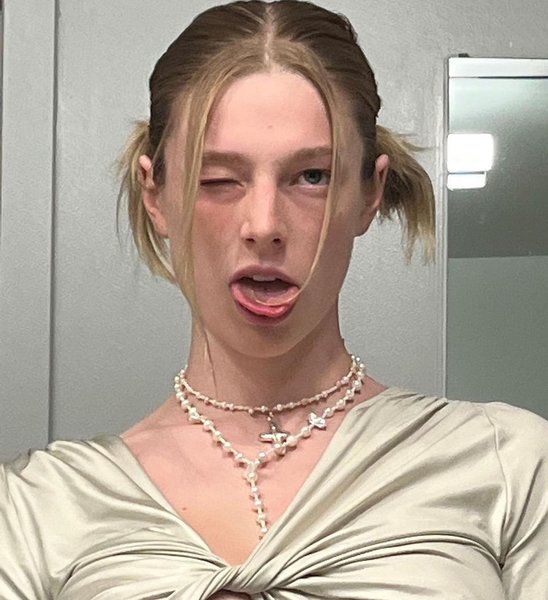 Thumbnail of p-ccizy8urrqg-6ecf515feb1b4ad2 1