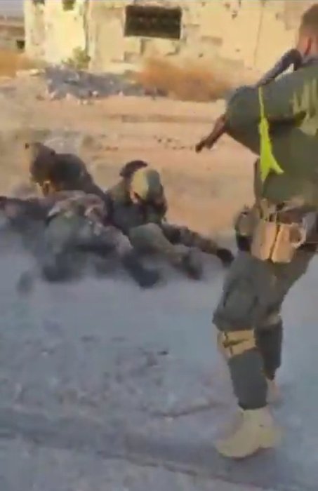 Thumbnail of www-x-com-machiavelli-gr-status-1862848308047176042-6eedd538054d4bc6