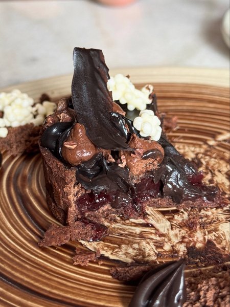 Thumbnail of p-dpnccphitfb-6f35377b3e694229 9