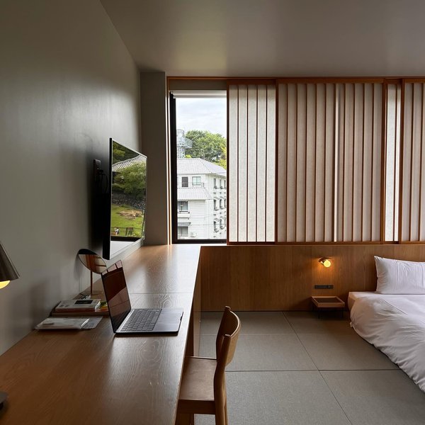 Thumbnail of c05-kimpckf-6f49562f3d694c4a 7