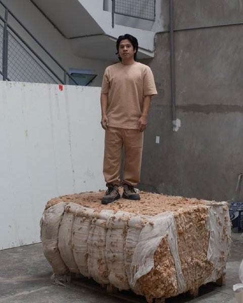 Thumbnail of c2p-aoxo0in-6f74442dbb3f42c8 7