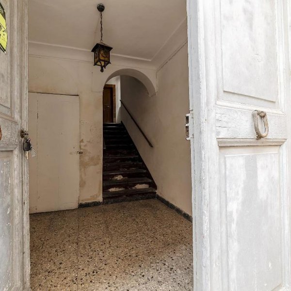 Thumbnail of c-vauhrtjk7-6f798376b6fb405f 1