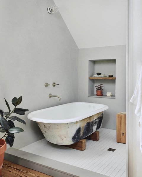 Thumbnail of p-cuchsb2uoza-702f3f5346704e85 3