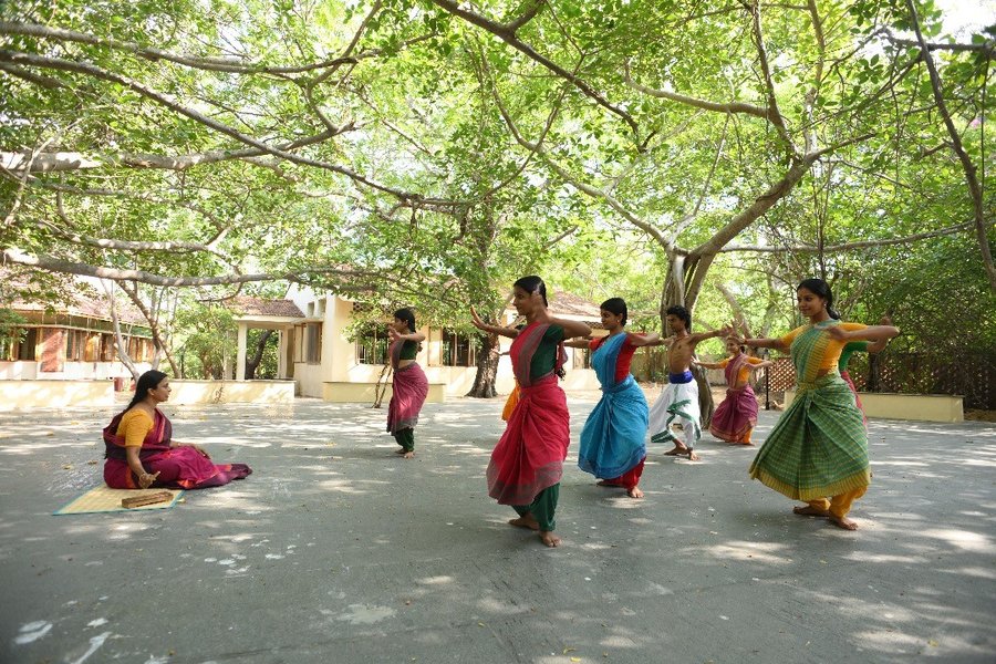 Thumbnail of bwtday3h-zc-728ef0c82967433a 0