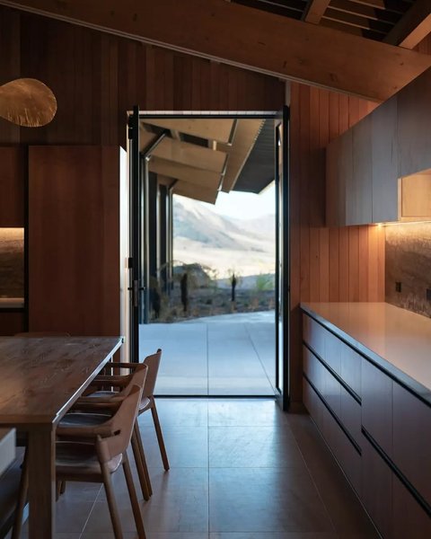 Thumbnail of p-c4rhi02bprw-72adfc22392b497e 3