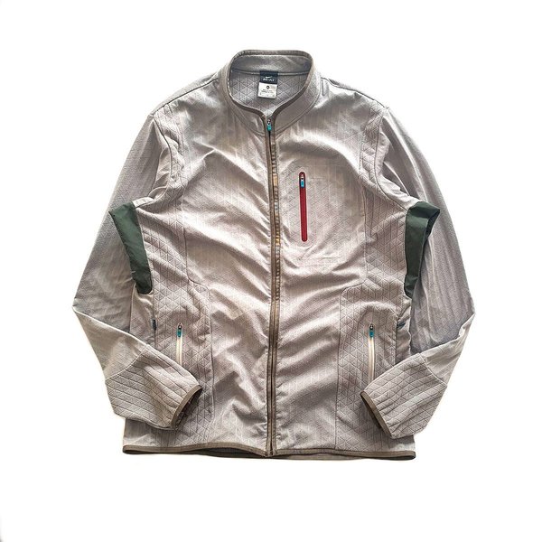 Thumbnail of p-chyk6n7atlt-73540750578645f8 0