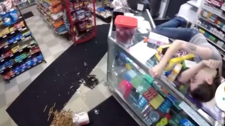 Thumbnail of p-cmvihlgayfa-747983f6f1f245f2 7