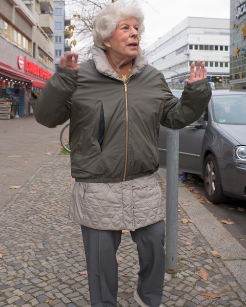 Thumbnail of c-lnfplttwe-75b46e054aaf4df9 7