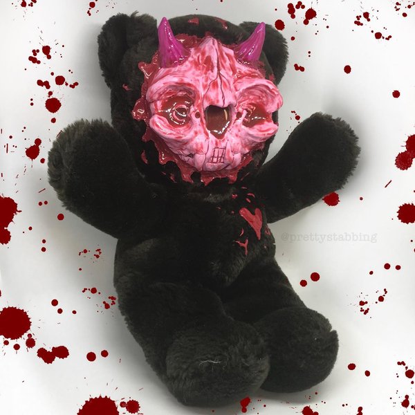 Thumbnail of p-cscywhrj4tn-75c6fa1e85424bbc 1